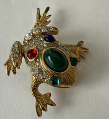 Vintage Gripoix Glass & Crystal Pavé FROG Figural Brooch By Sphinx PLEASE READ