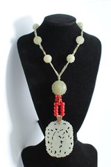Vintage Carved Green Serpentine Necklace with Hand Tie Robe 26 in