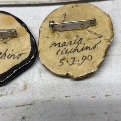 Signed Maria Cicchino 1990 Vintage 2 Pc Lot Fish & Face Painted Ceramic Brooches