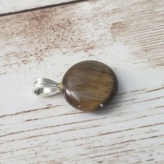 Vintage Pendant – Brown & Tan Small Circular – 0.5″ – No Chain Included