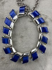 Vintage Thermoset Necklace Silver Tone Blue 14”