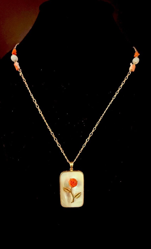 Les Bernard necklace 1/20 12k gold Fill!With Mother Of Pearl! Vintage Necklace!