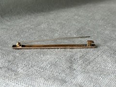 Antique 10k Gold Top Bar Brooch Engraved Flower Design Edwardian Era FJ247