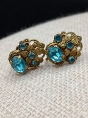 Art Deco Czech Aqua Blue Stone Earrings Flower Basket Gold Tone Screw Back