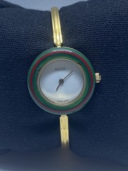 Vintage Gucci 11/12.2 Bangle Watch Gold Tone Green Red Bezel Swiss Made COA