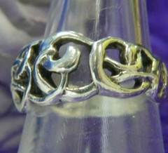 Open Scroll work vine estate 0.925 Sterling Silver band Ring size 7.75