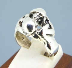 Vintage Hand Crafted Kissing Couple Abstract Design Ring In Sterling Silver 3.5