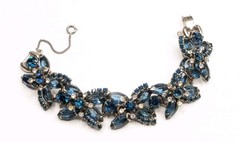 Juliana D&E Five 5 Link Rhinestone Bracelet Blue Navette Flower Accent Ref 6275