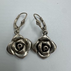 A 925 Sterling Silver Rose Leverback Dangle Earrings Thailand