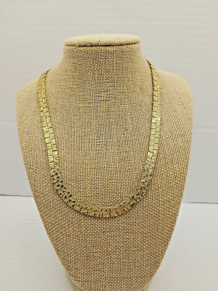 Vintage High Polish Gold Diamond Cut Nugget Link Necklace Fold Over Clasp 18”