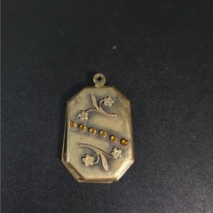 Antique Vintage Slide Open Locket Pendant Unsigned Bronze Tone