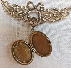 Vintage Locket Pendant Brooch with Flowers & Bow 2.5″ Wide & 2″ Long 441J