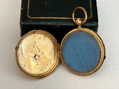 Antique Victorian Memento Mori 19th C Skull Gold Plated Pendant Photo Locked