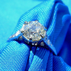 Original EARTH MINED DIAMOND ART Deco Engagement Ring Vintage Platinum Solitaire