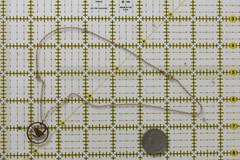 VINTAGE GOLD FILLED CHAIN LINK NECKLACE 17.75″ KIWI CUT OUT COIN PENDANT LAYER