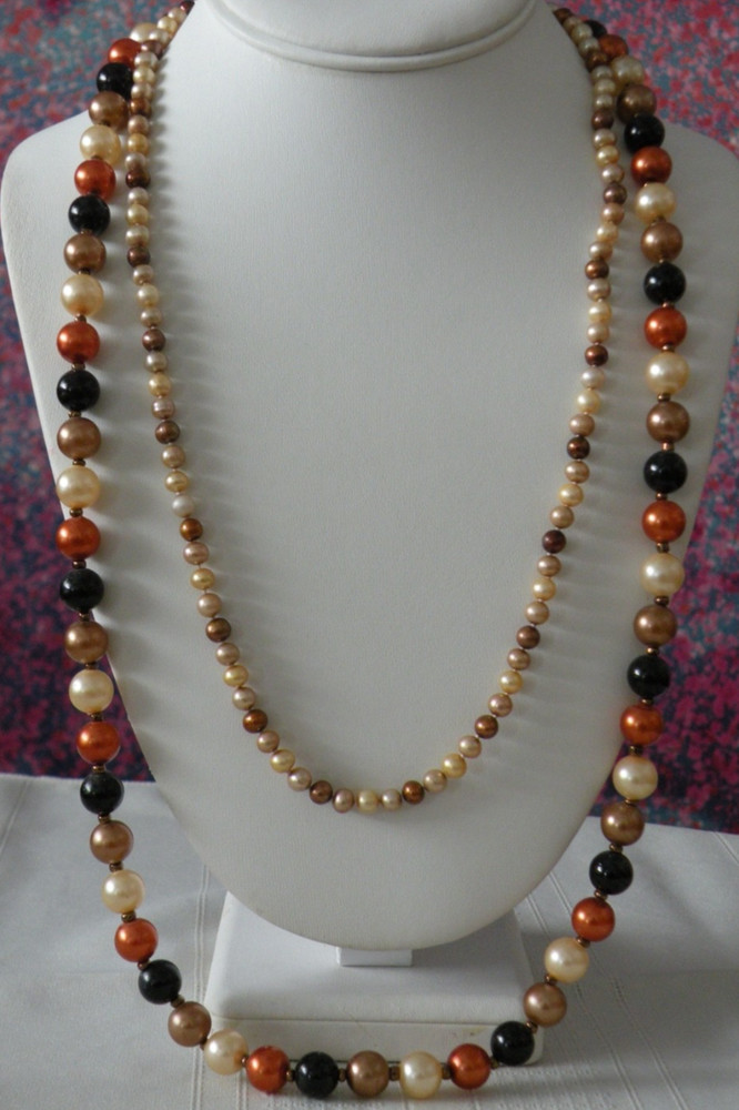 Vtg. Lot 2 Metallic Copper Bronze Cream Black Faux Pearl Bead Necklaces 24″, 31″