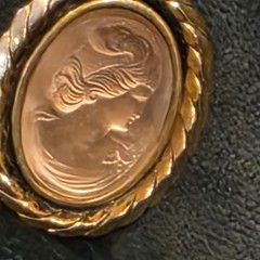 Vintage Gold Tone Intaglio Glass Cameo Necklace Oval Portrait Twisted Rope Chain