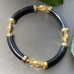 Vintage Jade Bracelet Estate Fine Jewelry Pre-Owned Black Pierced Shou 7″