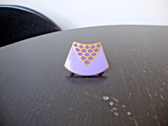 Vtg Samuel Huang Designer Cloisonne Fan Purple Lavender Gold Tone Scarf Clip