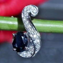 18k white gold 2.69ct natural, treated sapphire natural diamond earrings 5.78gr