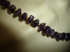 Vtg GRADUATED CHUNKS of AMETHYST STONES w GOLD TONE BEADS NECKLACE #5/23A