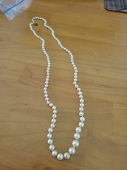 LES BERNARD INC Faux Pearl Graduated Necklace 22 Inch Signed Vintage