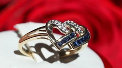 10k y/gold size 7 ring 0.18ct natural treated sapphire diamond heart 1.95g N2536