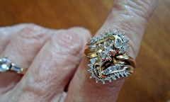 Vintage 10K Gold Diamond Cocktail Cluster Ring 33 Cut Stones Size 7.5 Wt. 5 gr