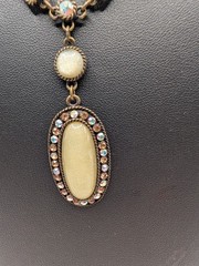 Vintage Avon Rhinestone Faux Fire Opal 22″ Necklace And Earrings Gold Tone