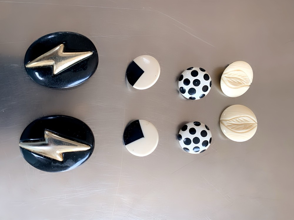 Original 1980s New Wave design earrings Black and Off white 4 Pairs