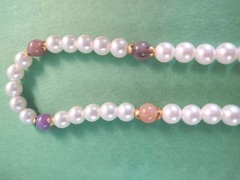 Vintage COLORFUL Acrylic & FAUX PEARL Beaded Necklace