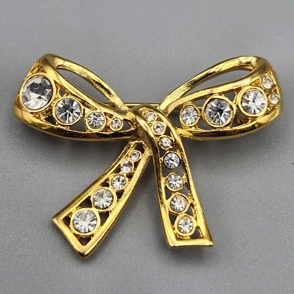 Vtg Ribbon Bow Bezel Brooch Clear Round Rhinestones Graduated Gold Tone Pin NICE