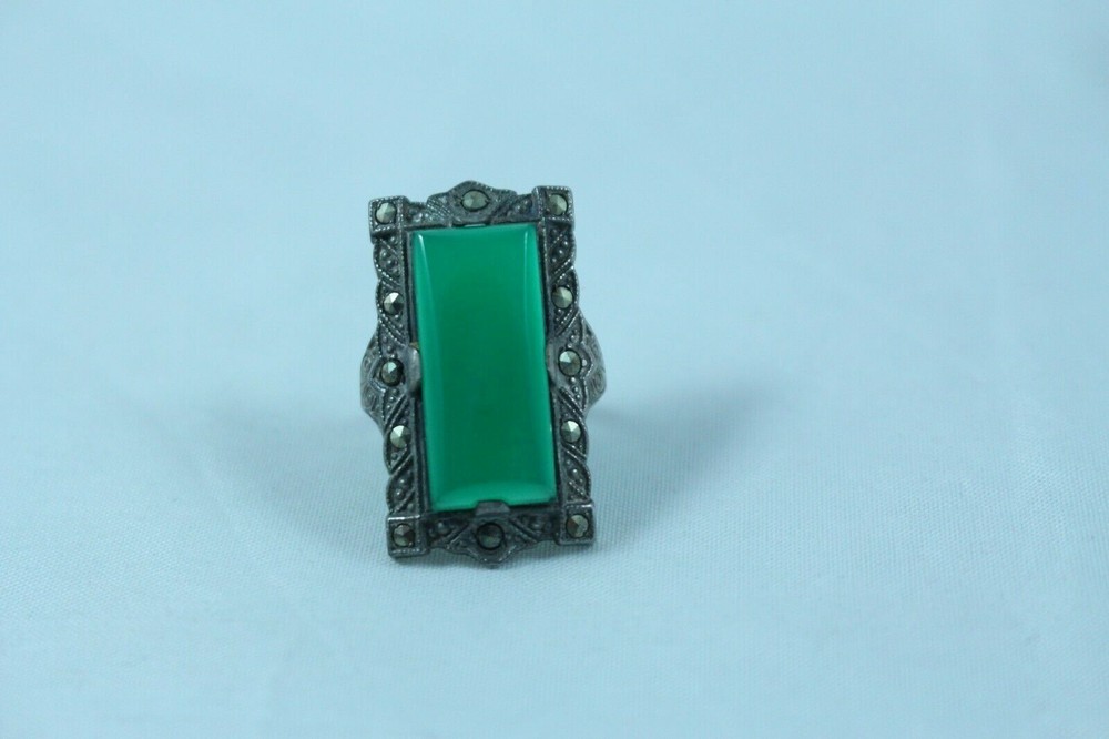 Uncas mfg. Co Antique Art Deco 925 Sterling Silver Chalcedony Marcasite Gem Ring
