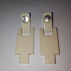 Vtg Art Deco Pierced Earrings Off White Acrylic Plastic