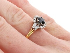 Vintage 0.60Ct Sapphire and 0.22Ct Diamond, 18k Yellow Gold Cluster Ring