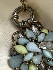 Vintage Pastel Blue & Green Rhinestone Floral Wire Bracelet – Silver Tone