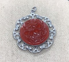 Vintage Silver Tone Costume Carved Floral Burgandy Glass Stone Pendant C526
