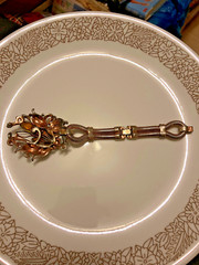 vintage early trifari necklace and bracelet set. as found. unsigned but pictured