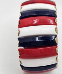 Vintage HONG KONG Red White Blue Lucite Gold Tone Expandable Accordian Bracelet