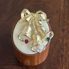 Vintage Christmas Bell’s Brooch Gold Tone With Red White And Green Rhinestone’s