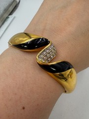 Vintage Bracelet Bangle Black Enamel Clamper Hinged Chunky 6.5 in