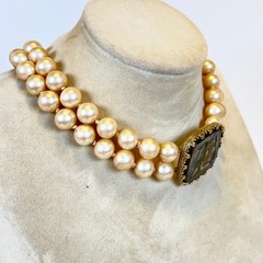 LES BERNARD Faux Pearl Choker Necklace Intaglio Lovers Cameo Hermes Aphrodite