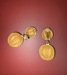 Vintage Gold-Tone Clip-On Dangle Drop Earrings Fashion Round No Stone Women Lobe