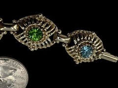 Vintage 1950’s Etruscan Style Prong Set 6-Panel Bracelet 7-1/4″ Gold Tone