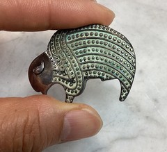 Vintage Shube 925 Sterling Silver Textured Buffalo Pin Brooch