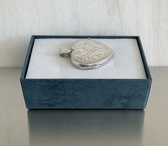 Vintage Unbranded Sterling Silver Etched Heart Locket Pendant *No Chain*