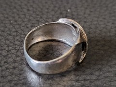 Vintage Gold and Silver Geometric and Textured Ring. Marked 925 and 18K Size 7.5