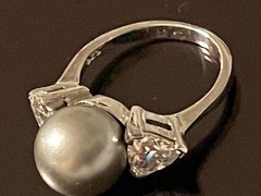 Vintage signed trillion cut crystal 925 Sterling Silver Ring 8 Suzanne Somers