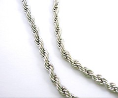 Revlon ROPE NECKLACE Vintage Twisted Silvertone 24″ CHAIN Costume Jewelry Signed
