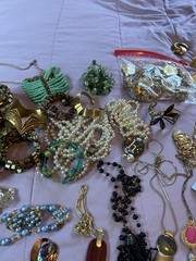 Vintage jewelry Lot